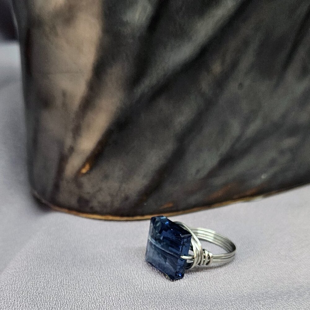 NWOT Ring, Blue Square Austrian Crystal w/Stainless Steel Wire, Handmade size 6